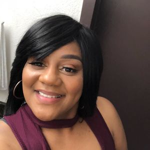 Meet your Posher, Lanetta